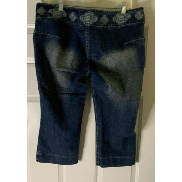 Blue Capri Jeans Solid Womens Embroidered 34X19" - Picture 5 of 6